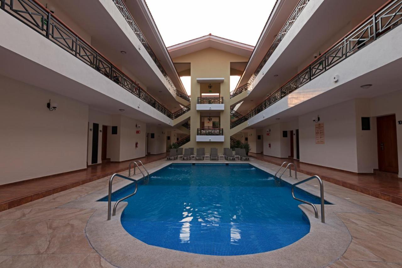 Concierge Plaza La Villa โคลิมา ภายนอก รูปภาพ