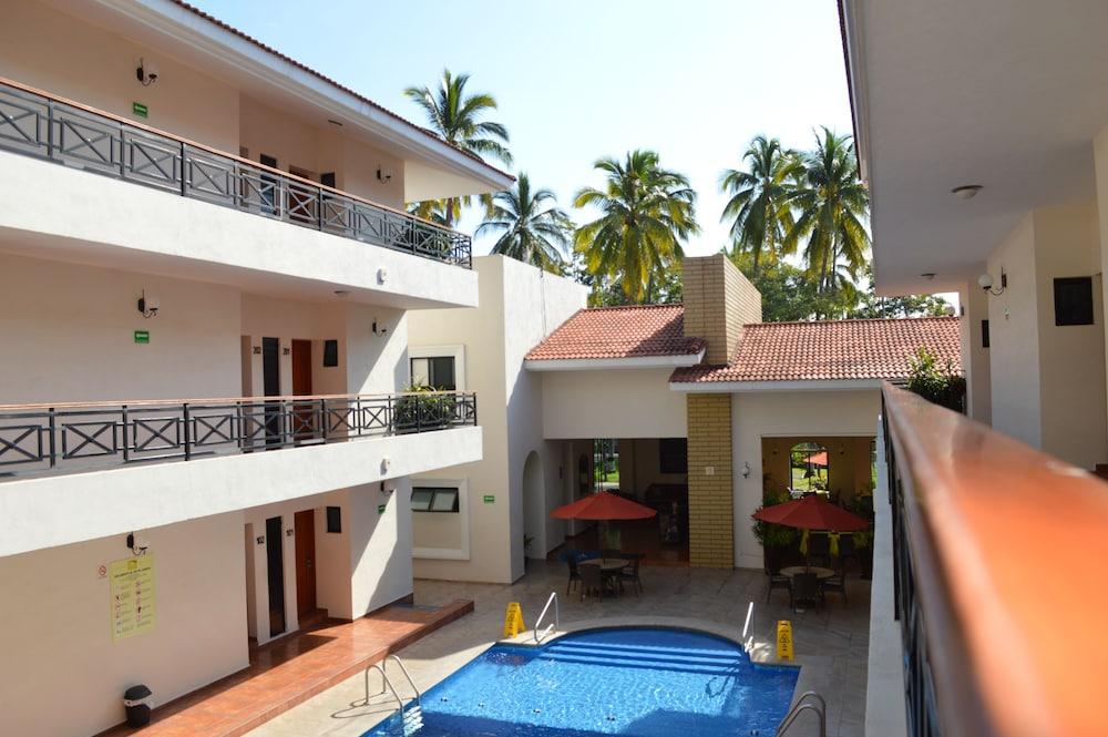 Concierge Plaza La Villa โคลิมา ภายนอก รูปภาพ
