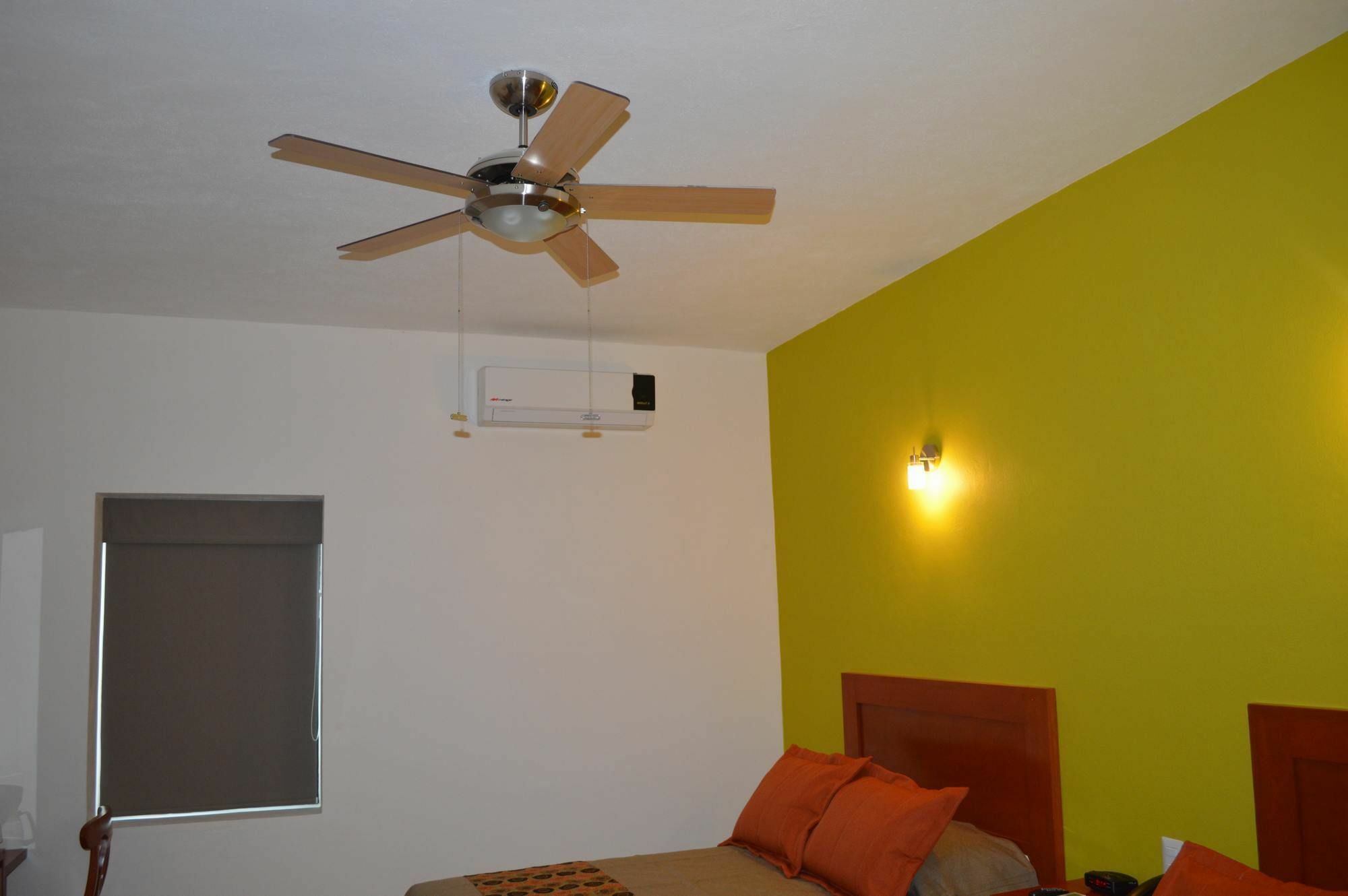Concierge Plaza La Villa โคลิมา ภายนอก รูปภาพ