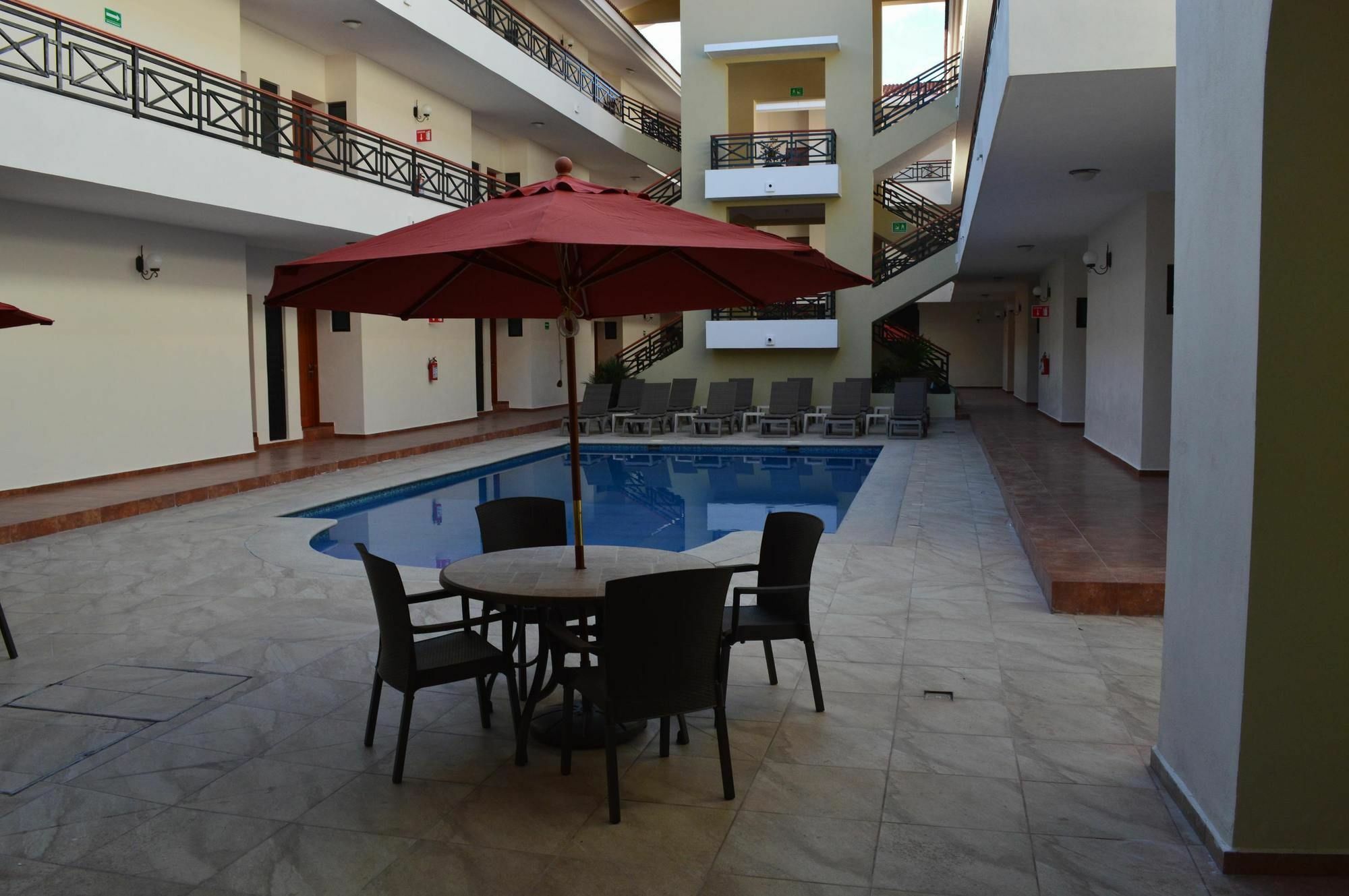 Concierge Plaza La Villa โคลิมา ภายนอก รูปภาพ